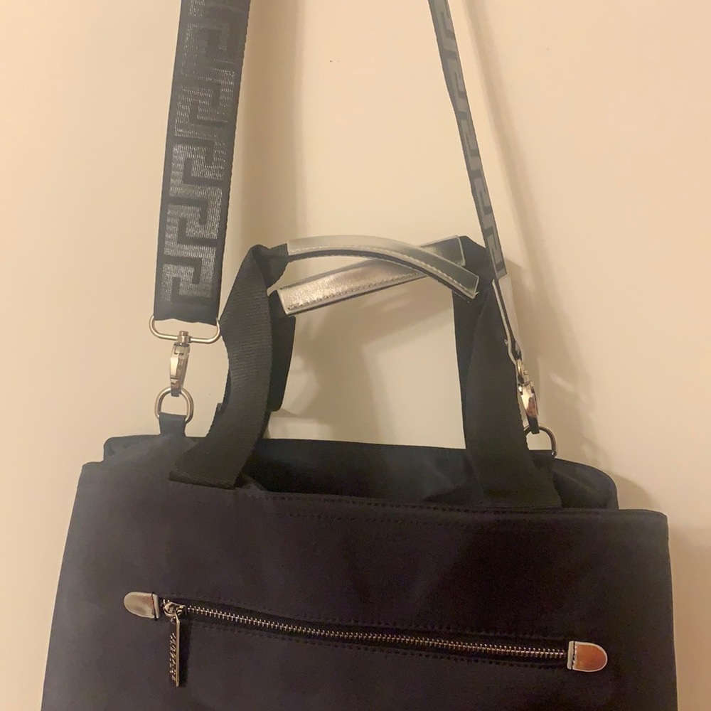 NWOT Versace 3 compartment Handbag - Picture 4 of 8